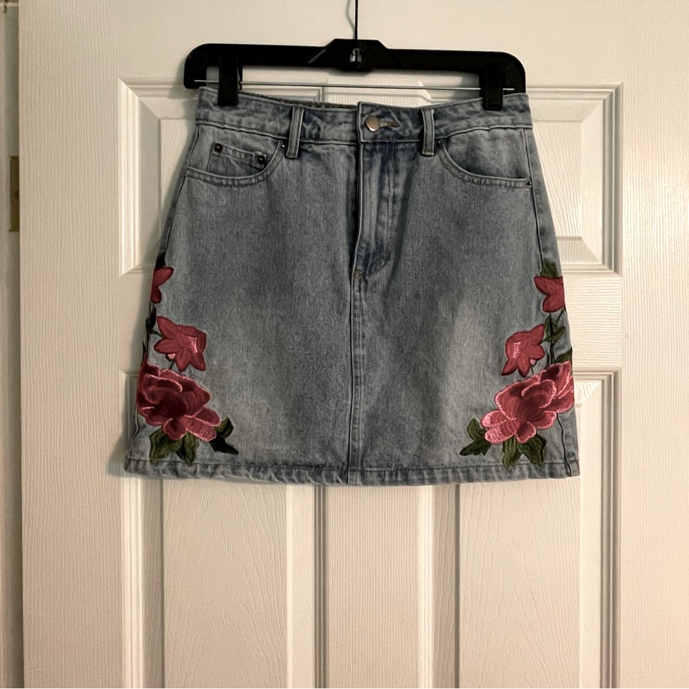 Embroidered Jean skirt